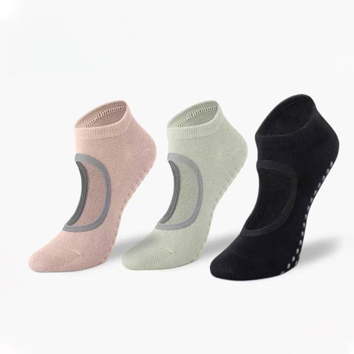 Non-Slip Yoga Socks for Women  - Yoga & Fitness Classes By Niharika Zirakpur Reviews recensie en prijs